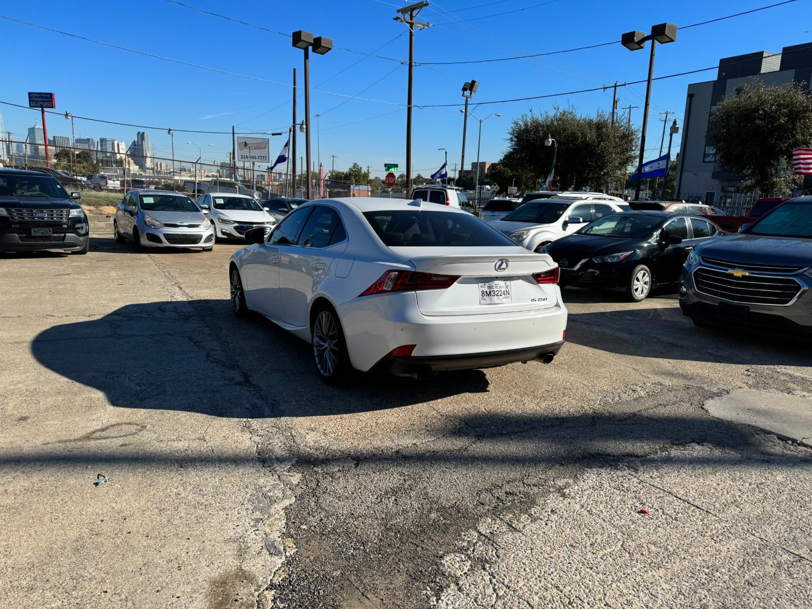 2015 Lexus IS 250 RWD (JTHBF1D20F5) with an 2.5L V6 24V DOHC engine, 6-Speed Automatic transmission, located at 945 E. Jefferson Blvd, Dallas, TX, 75203, (214) 943-7777, 32.752514, -96.811630 - Photo #2